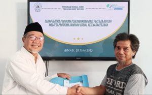 Read more about the article YAYASAN IQRO’BEKASI MENDUKUNG PROGRAM PERLINDUNGAN BAGI PEKERJA RENTAN MELALUI PROGRAM JAMINAN SOSIAL KETENAGAKERJAAN